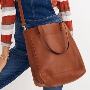 The Medium Transport Tote